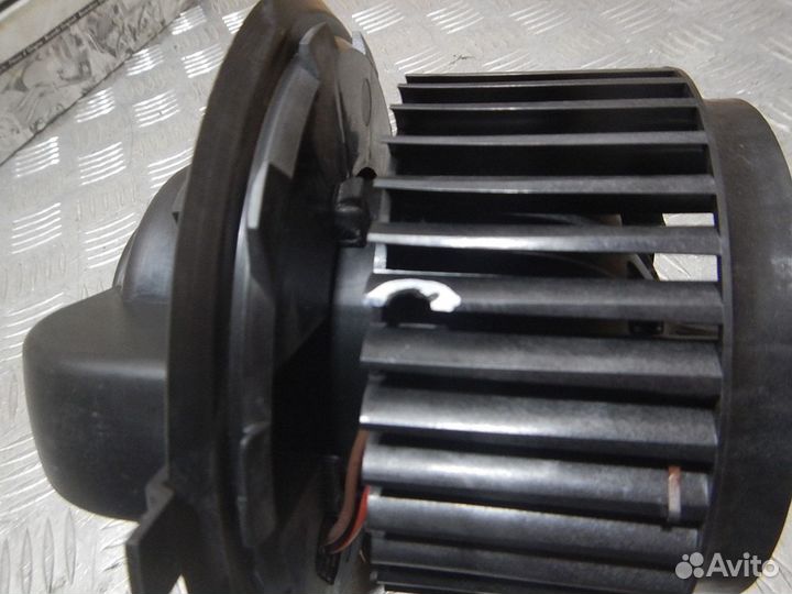 Моторчик отопителя, Volkswagen (Фольксваген) -tran