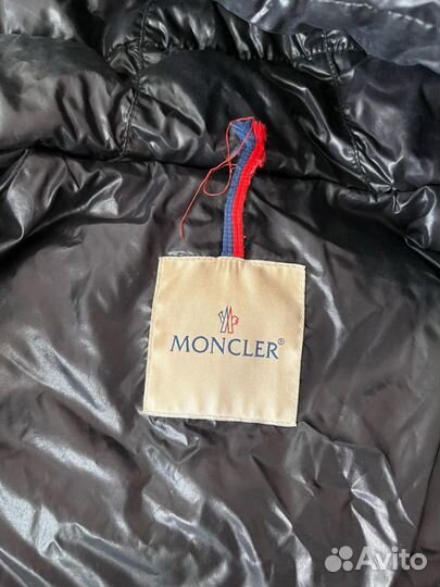 Пуховик moncler глянцевый