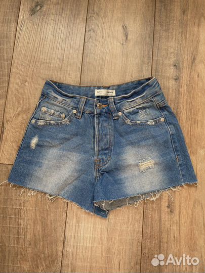Шорты женские