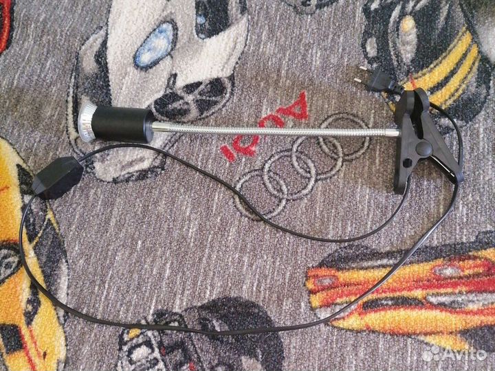 Ультро-фиолетовая лампа для рептилий