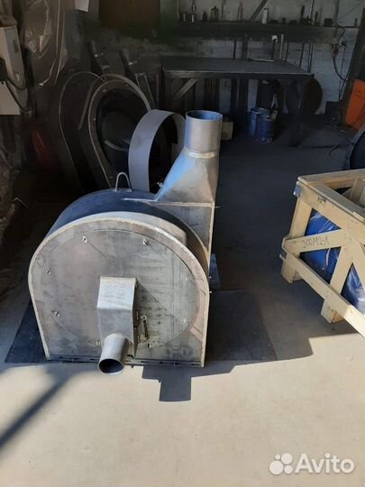 Зерно дробилка