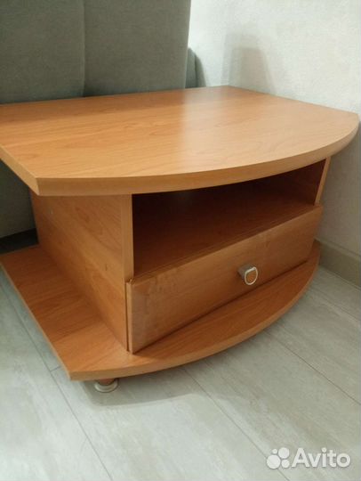 Тумба под телевизор