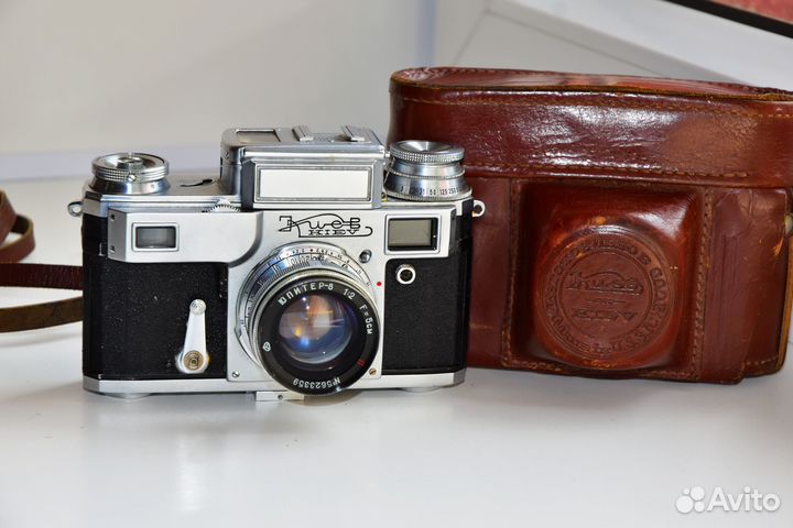 Киев-iiiа 1956 год Советский пленочный фотоаппарат