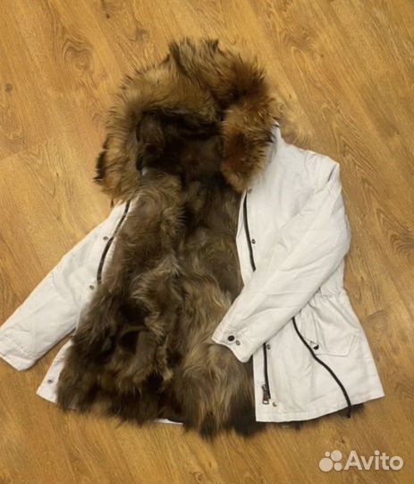 Парка с натуральным мехом