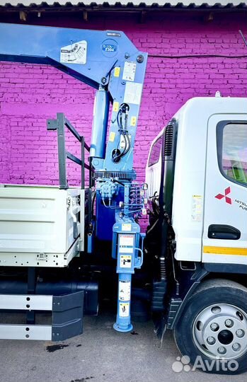 Mitsubishi Fuso Canter с КМУ, 2013