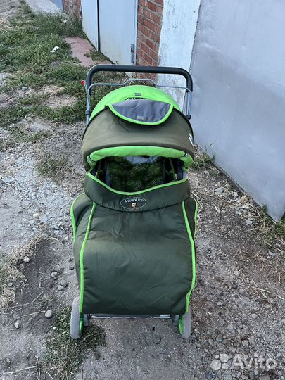 Коляска детская