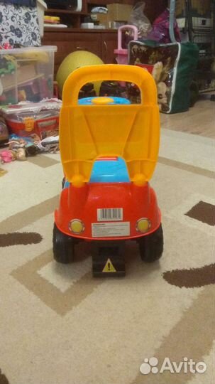 Каталка Машинка / Мотоцикл (1,5 г - 2,5 г)