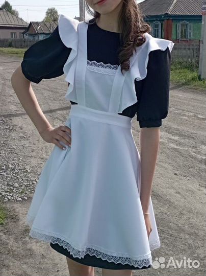 Школьный фартук