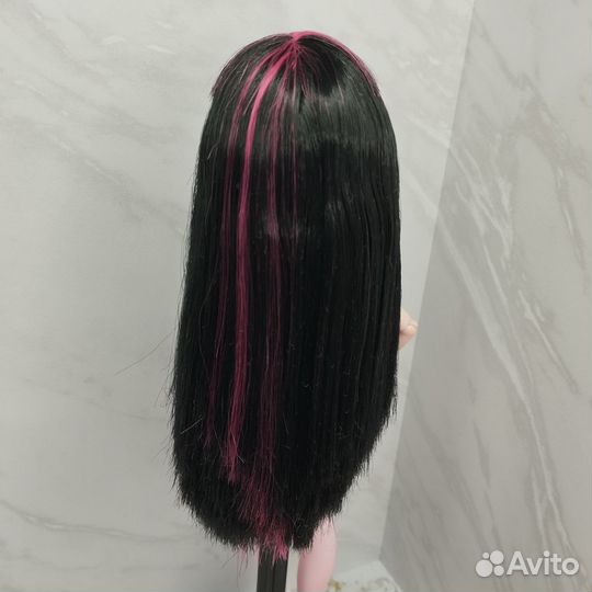 Кукла Дракулаура 1 волна нюд