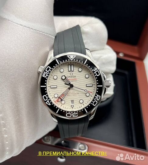Брутальные механические мужские часы Omega