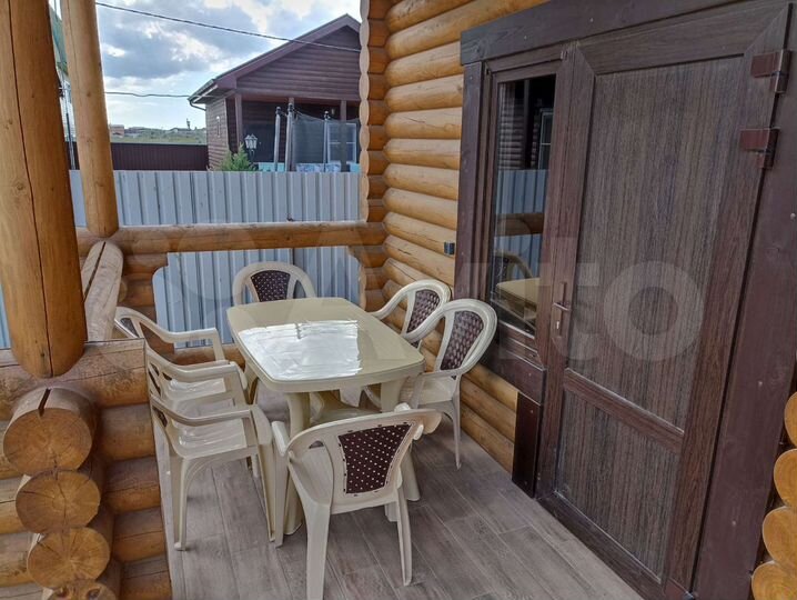 Дом 65 м² на участке 4 сот.