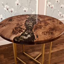 Обеденный стол из карагача и эпоксидной смолы, Белорецк