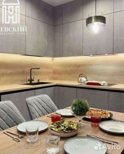 Кухня на заказ в Сан-Петербурге