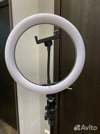 Штатив для телефона с лампой