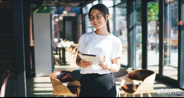 Хостес в ресторан