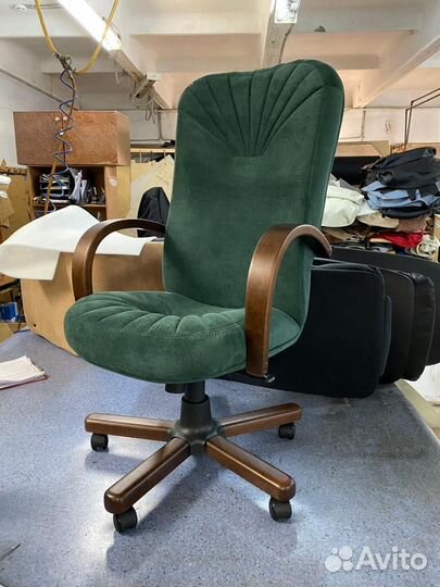 Компьютерное кресло