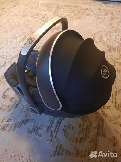 Автокресло гр. 0+ (0-13 кг) GB Idan Plus