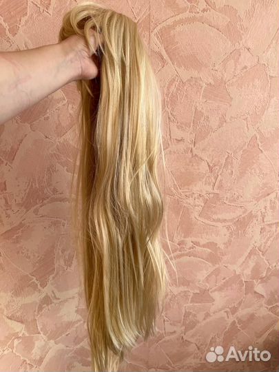 Парик из натуральных волос блонд