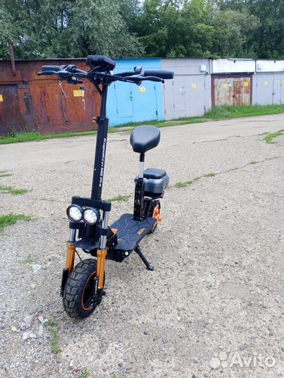 Самокат взрослый электрический с сиденьем