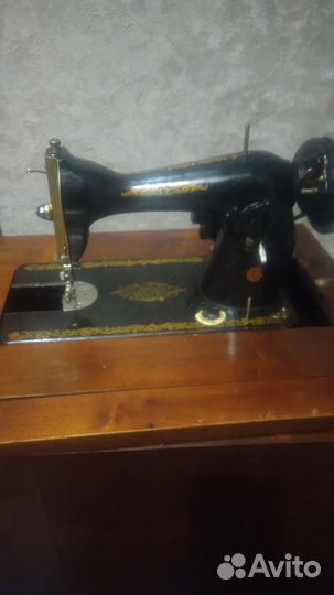Швейная машинка бу