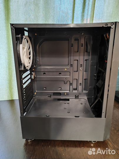 Корпус для пк atx