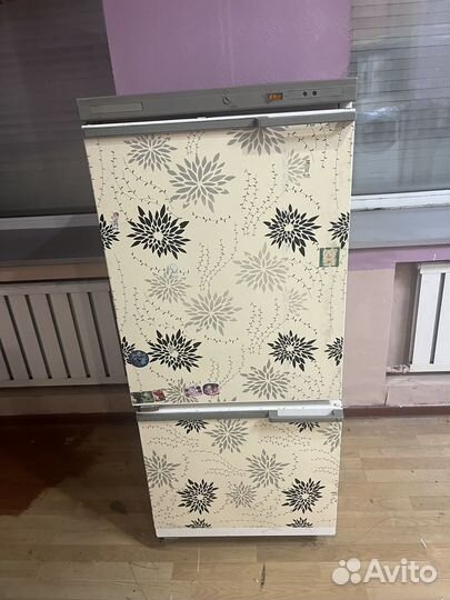 Холодильник бирюса