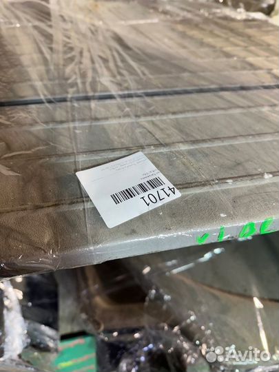 Пол багажника Pontiac Vibe