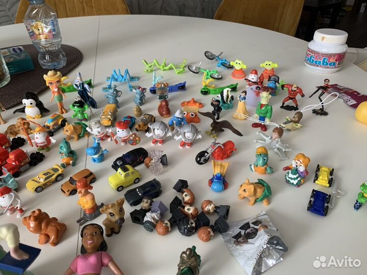 Игрушки из киндера