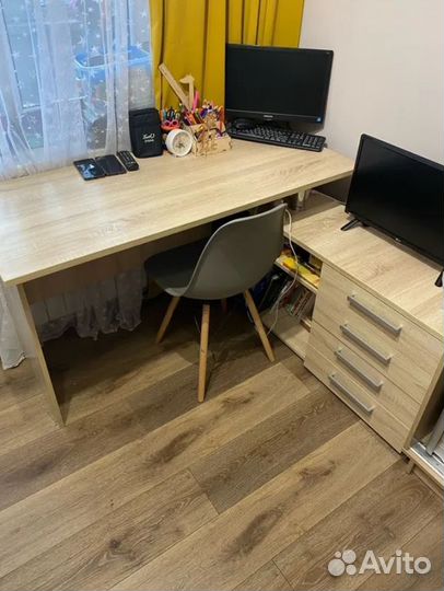 Стол угловой компьютерный новый от производителя