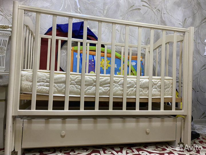 Кровать детская
