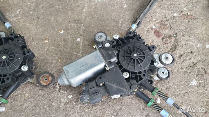 Электростеклоподъемники Ауди А8 Д2 S8