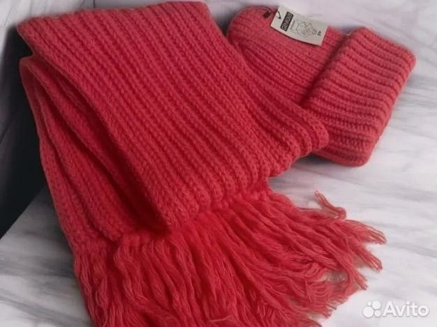 Комплект шапка и шарф новый