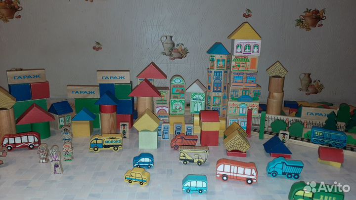 Деревянный конструктор Томик