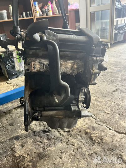 Двигатель Z10XEP Opel Corsa D 1.0 2009