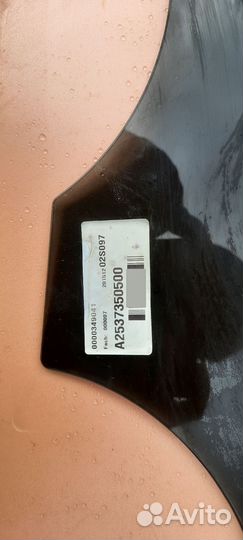 Стекло боковое мерседес-бенц GLC220 matic