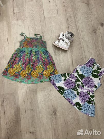 Пакет вещей и обуви для девочки