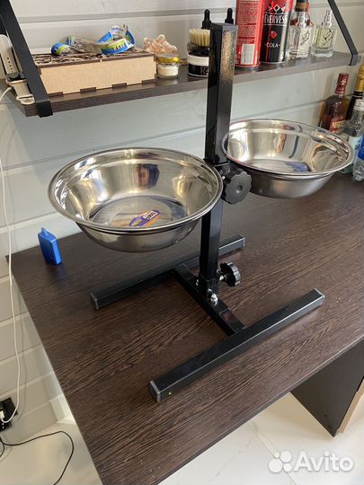 Стойка с мисками 24см для житвотных