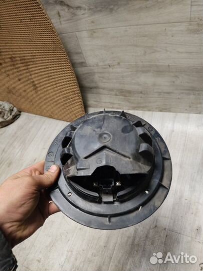 Динамик двери передний левый Peugeot 308 I