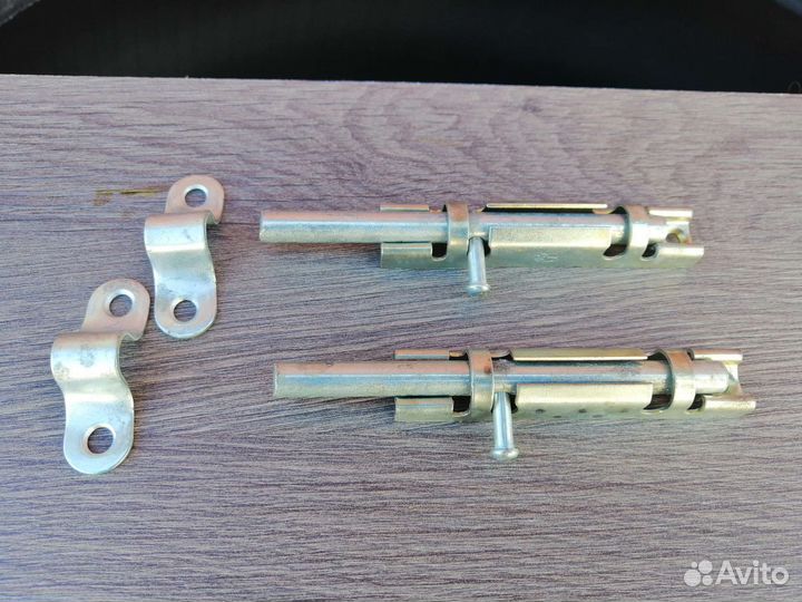 Засов дверной накладной