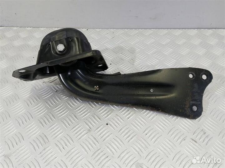 1K0505225H Рычаг задний левый Skoda Superb