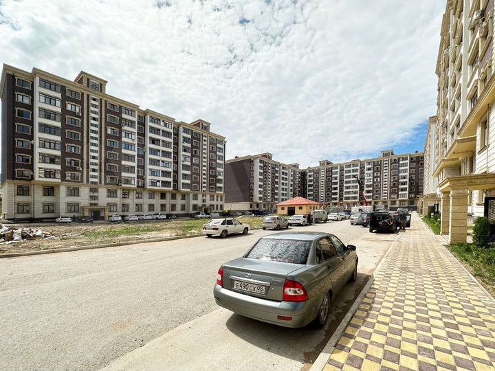 1-к. квартира, 50 м², 9/9 эт.