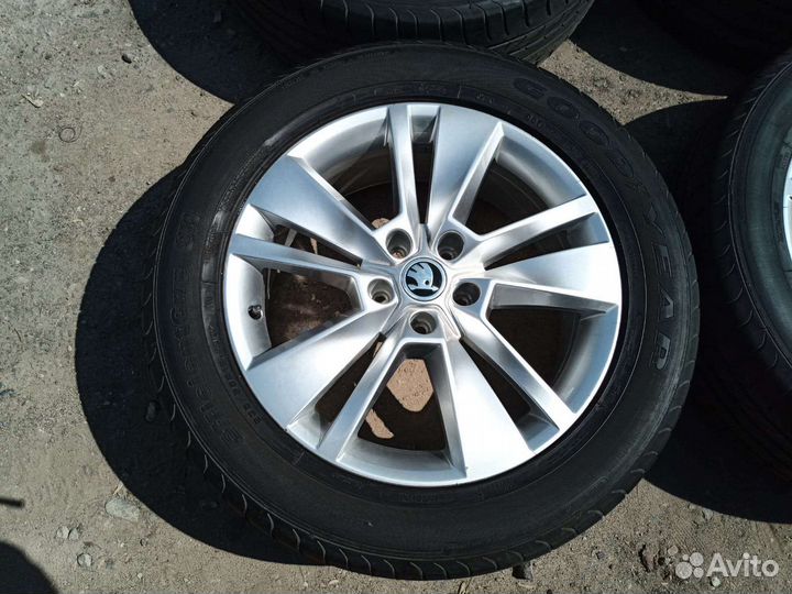 R18 Goodyear EfficientGrip 235/55, PCD 5x112 DIA 57.1