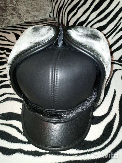 Мужская кожаная кепка с мехом