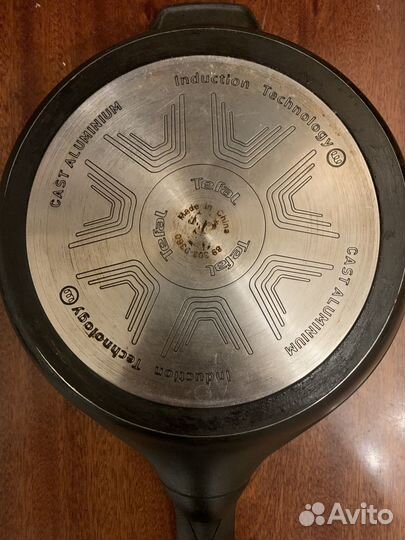 Сковорода Tefal 19 cм дно