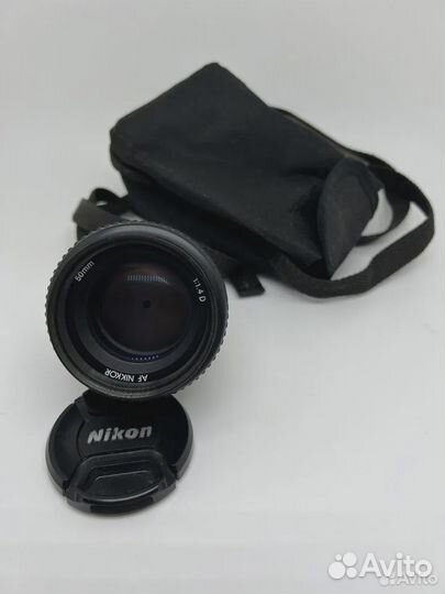 Объектив Nikon 1.4