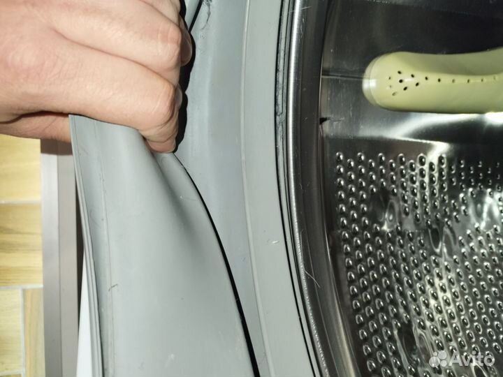 Стиральная машина с сушкой