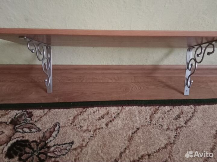 Полка настенная навесная бу