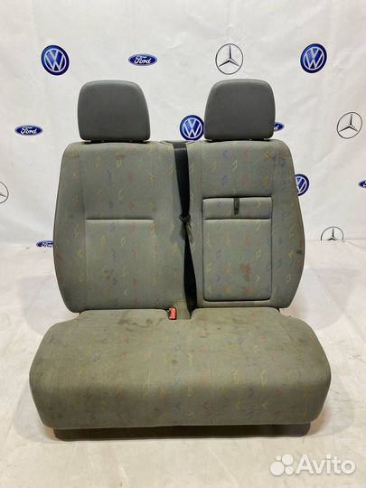 Сиденье переднее правое Volkswagen Crafter 2008