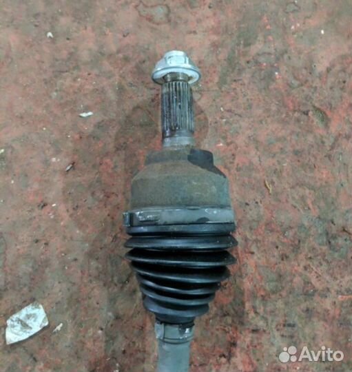 Привод передний левый 1,6 z6 Mazda 3 bk Мазда 3 бк