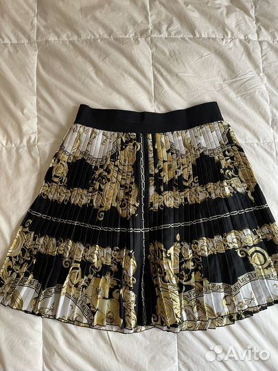 Мини юбка плиссе в стиле Versace